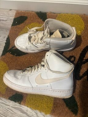 White Nike Air Force 1 High Top Sneakers